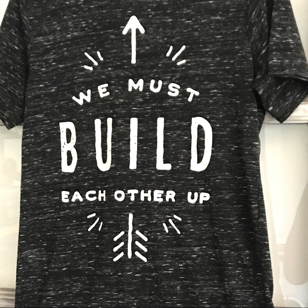 Uplifting women’s short sleeve tee shirt size small